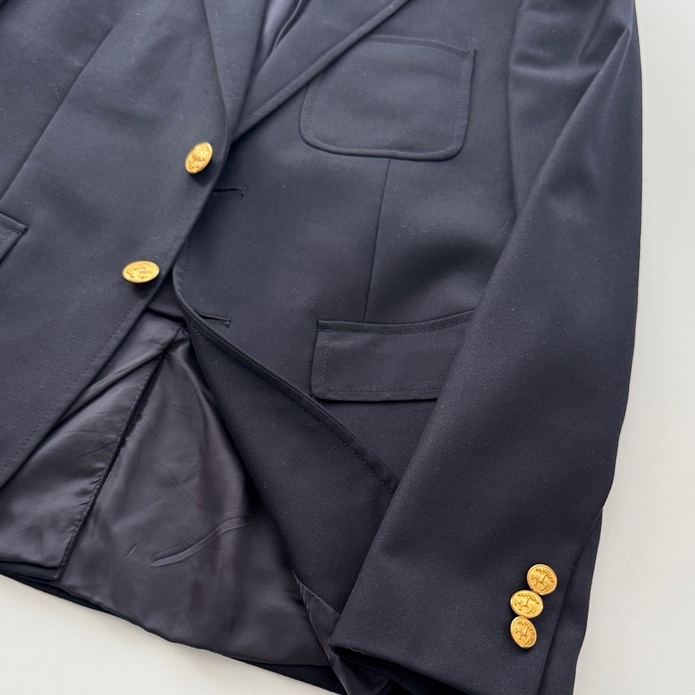 Brooks Brothers Fleece, Boys, Sz 14, 100% Wool, Navy Blazer, w/ Gold Buttons - Picture 5 of 11